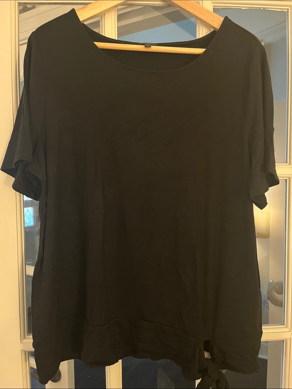 Talbots Black Women's Short-Sleeve Tie-Hem Top. 1X